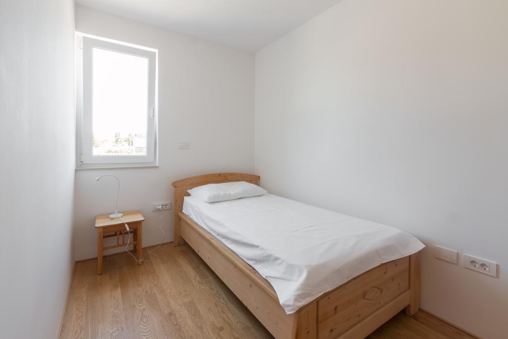Apartment Beta Izola Esterno foto